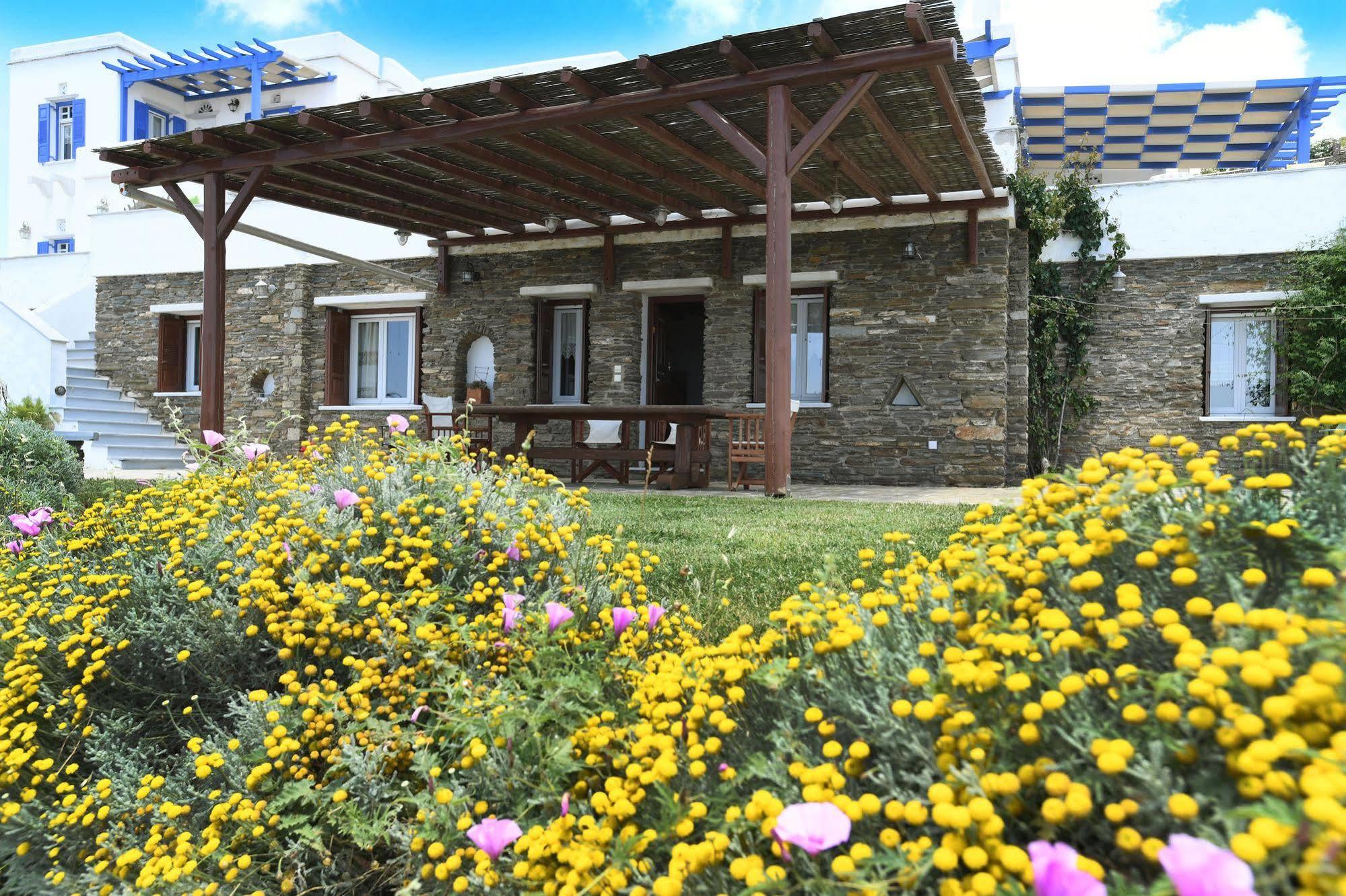 Tinos Sky View Villa Arnados ภายนอก รูปภาพ