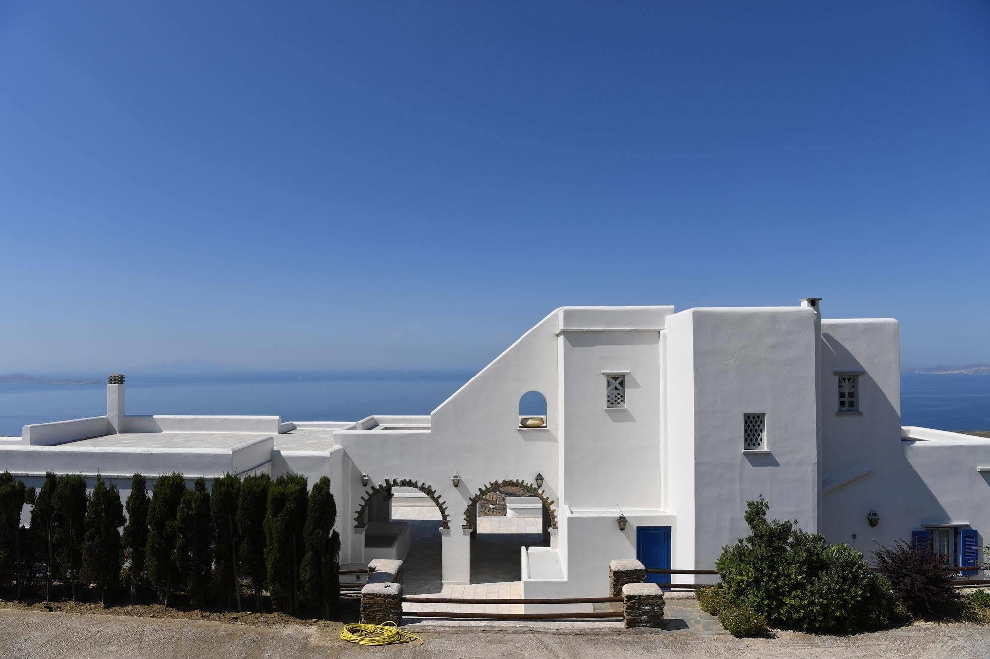 Tinos Sky View Villa Arnados ภายนอก รูปภาพ